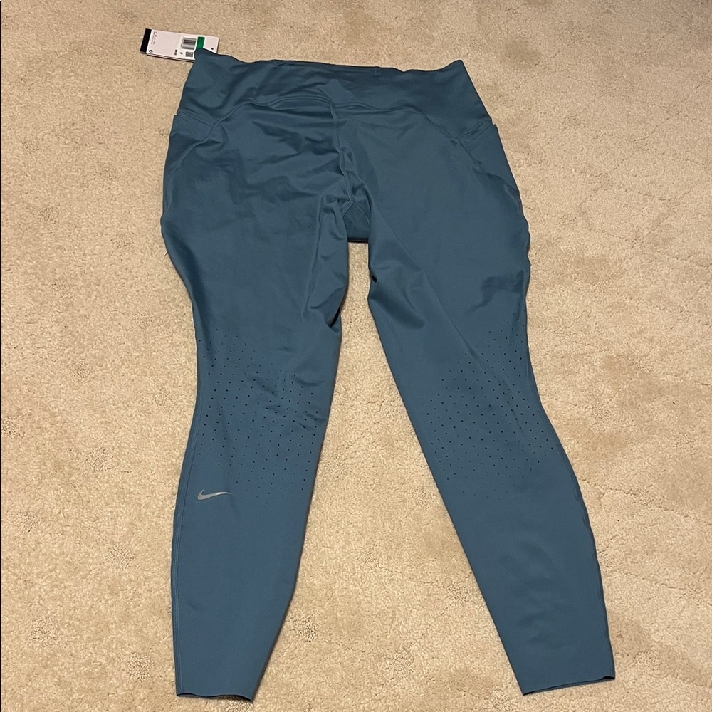 Nike Swift Blue High-Waisted Leggings 7/8 Length NWT Women’s XL Smokey Blue - Picture 2 of 4